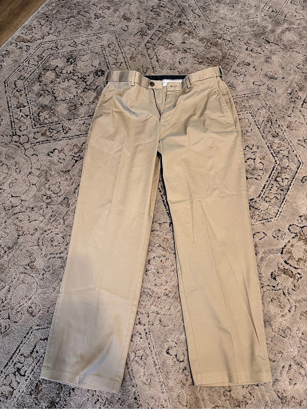 Haggar Premium No Iron Khaki Classic Fit Pants Waist 34 x 30